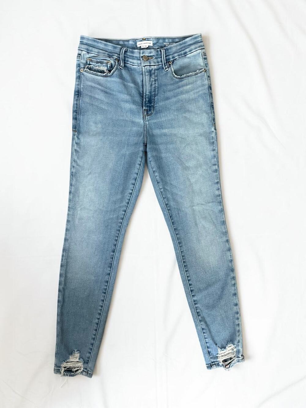 Good American Good Legs Skinny Jeans Mid Rise Light Wash Distressed Hem Size 8